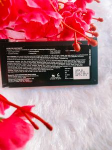Face Sculpting Palette 3 in 1  pallet pack of
