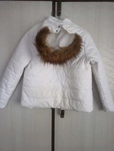 🤍White Puffer Jacket with Fur Hood