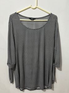 Chic Black and White Print Top | XL