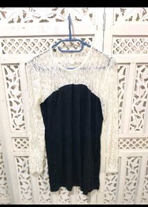 Chic Lace Sleeve Black Top