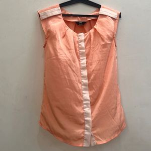 Elegant Peach Sleeveless Top