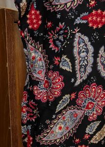 Printed Sleeveless Kurta with Tie-Up Shoulders