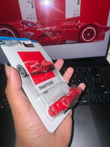 Hot Wheels Silver series - Pantone 186