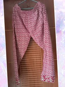 Beautiful Red Floral Print Kurta set