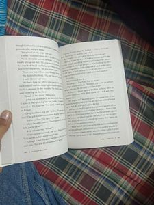 It Ends With Us by Colleen Hoover