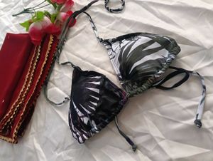 Stylish Black & White Palm Print Bikini Top