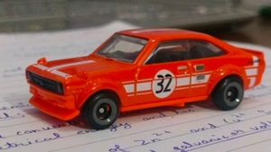 HotWheels 72 Datson sunny coupe , Compact Kings