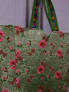 Embroidered Floral Tote Bag