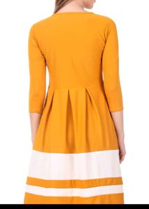ANARKALI GOWN WITH PANT THUPPATTA