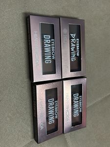 eyeshadow cum eyebrow setting