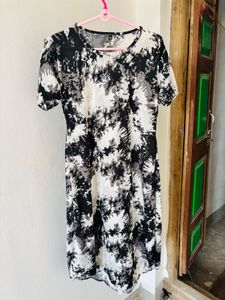 Stylish Tie-Dye Mini Dress