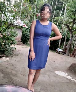 Elegant Blue Sleeveless Dress