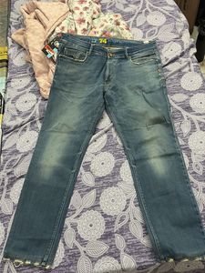 women’s Blue Denim Jeans