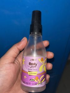 Plum BodyLovin Vanilla Vibes Body Mist
