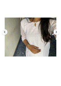 Elegant White Chikankari Kurta with free jhumka