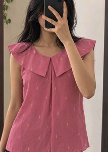 Chic Rose Gold Diamond Print Top