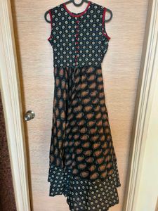 Paisley Printed Kurta With Ethnic Jacket