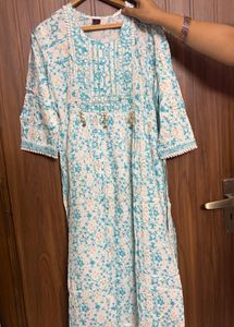 Blue and white kurta set