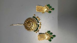 Designer Kundan &amp; Emerald Jewellery Set