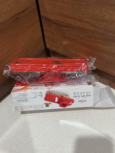 Veggie &amp; Fruit Slicer