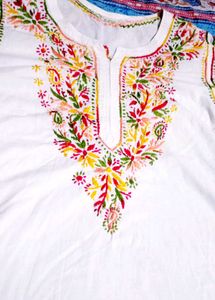 handwork chikenkari kurti