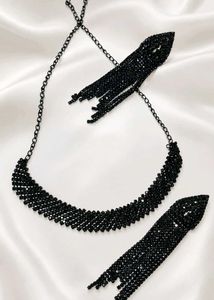 Sparkling Black Rhinestone Choker &amp; Earrings Set