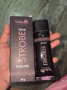 Vellasio Strobe Cream - Blush Pink