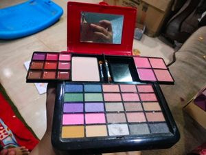 Complete Makeup kit