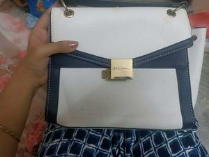Chic White & Navy Handbag