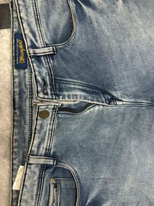 Stylish Blue Washed Jeans