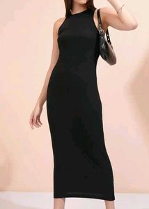 basic black bodycon midi dress