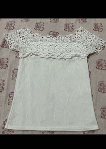 Off-Shoulder Lace Trim Crop Top