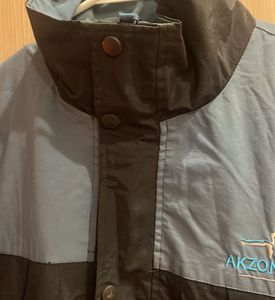 Stylish Colorblock Jacket