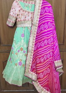 Beautiful Embroidered bandhani Silk lehnga bust 33