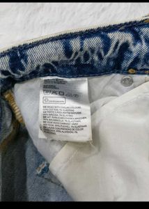 AND mom jeans