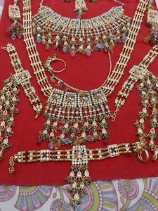 Bridal Jewellery Set (Multi Color)