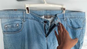 Light Wash Denim Jeans with Zipper Detailing