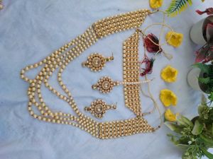 Exquisite Pearl &amp; Gold Tone Jewellery Set