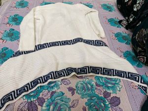 Elegant White Knit Cardigan