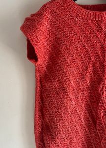 Unisex Red Half Sleeve Sweater