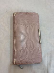 Charles &amp; Keith Textured Clutch