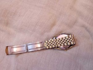 Stylish Gold Analog Watch