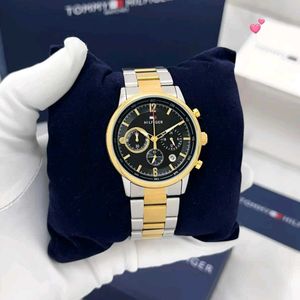 Tommy Hilfiger Model: Evan ChronographFor: HimDial