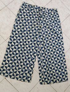 Geometric Print Wide-Leg Pants