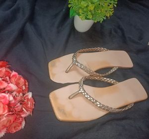 Flats For Women