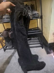 High knee boots