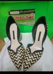 kitten heels