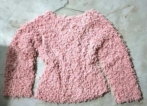 Cozy Textured Pink Sweater 🩷🎀