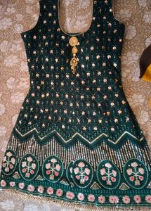 Elegant Green Embroidered Kurta Set