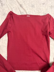 Nefs finds Chic Bell Sleeve Crop Top